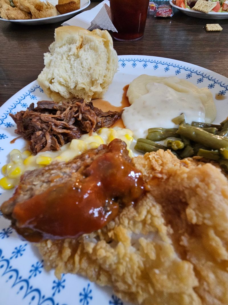 Fried Chicken and BBQ That Divide Opinion