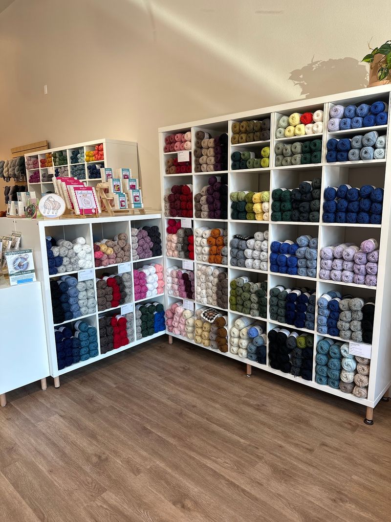 Strikke Yarn & Supply Strikke Yarn & Supply