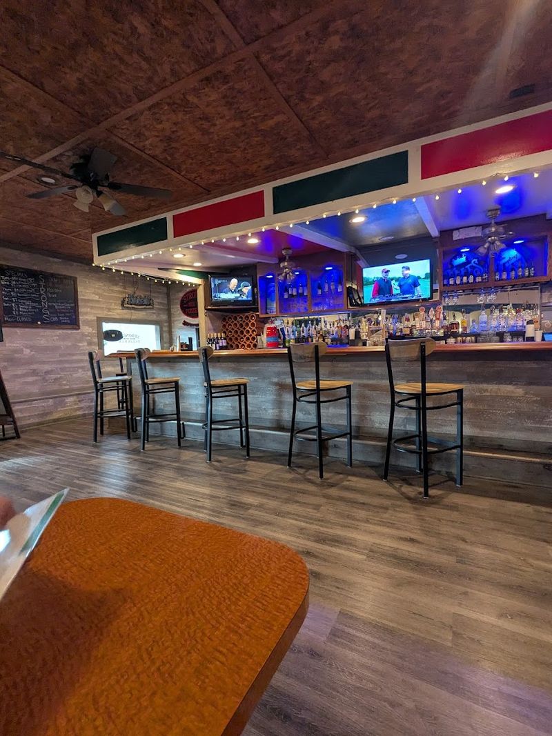 Strong's Brick Oven Pizzeria, Cincinnati Strong's Brick Oven Pizzeria, Cincinnati