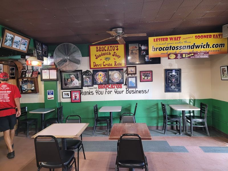 The Atmosphere: Old-School Tampa Charm