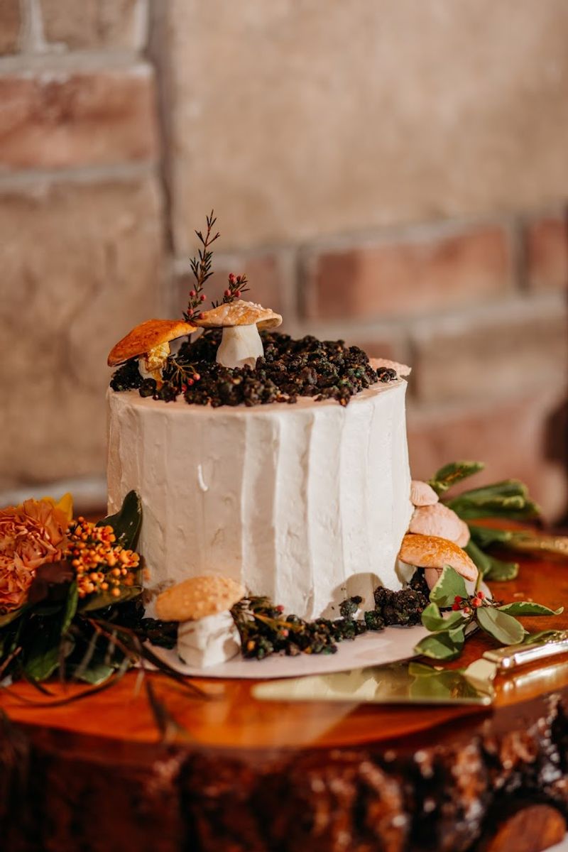 Ally's Bake Shop, Carterville