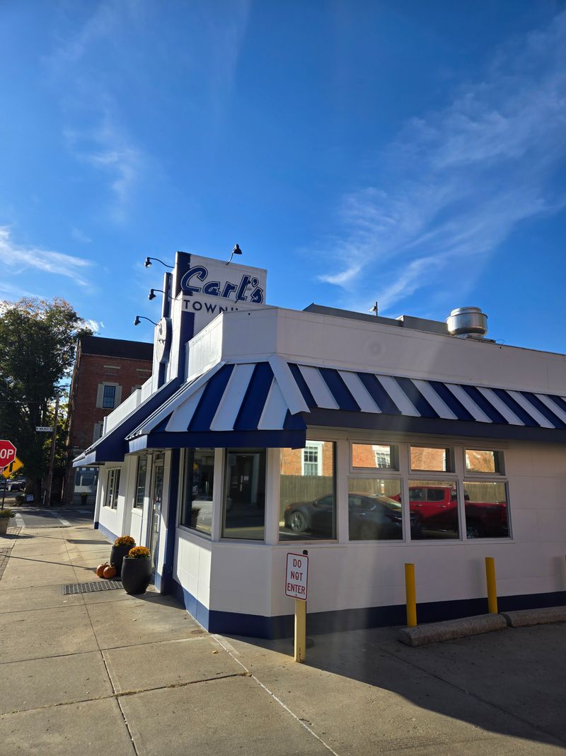 Carl's Townhouse – Chillicothe, Ohio