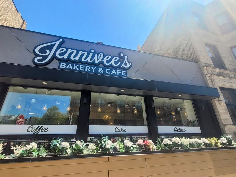 The Delicious Reason Jennivee’s Bakery Is A Chicago Must-Taste
