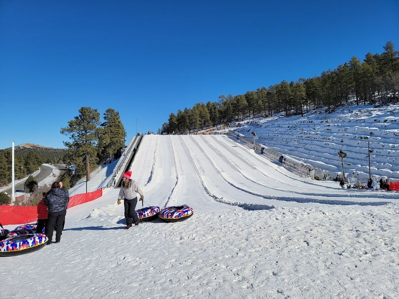 Glow Tubing: A Nighttime Experience Like No Other