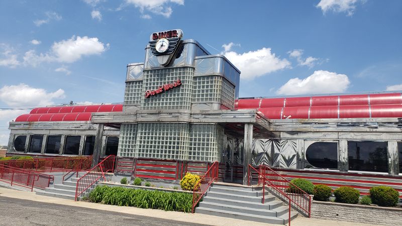 Park West Diner — Little Falls