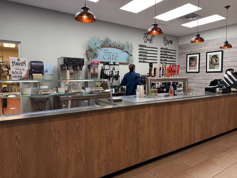 Blue Palmetto Café At Bok Tower Gardens