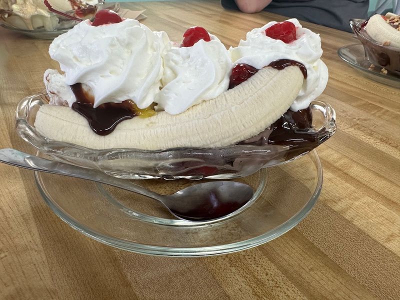 Sundaes, Floats, And Classic Treats Done Right Sundaes, Floats, And Classic Treats Done Right