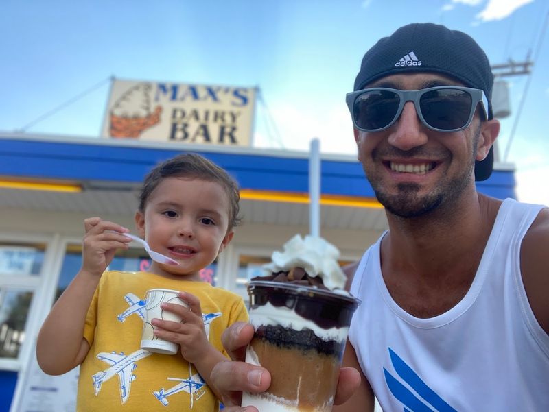 Sundaes, Splits, And Signature Builds