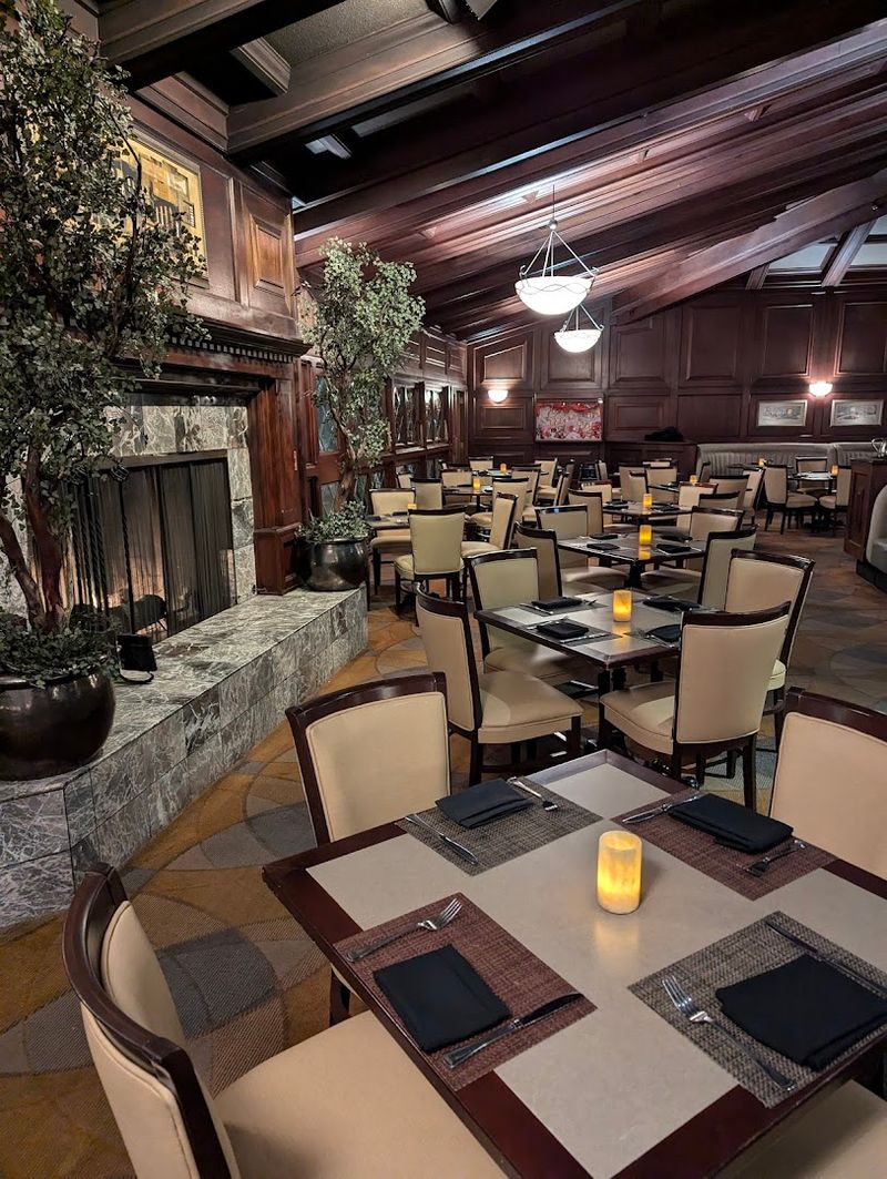 Pointe In Tyme At Hilton Phoenix Tapatio Cliffs