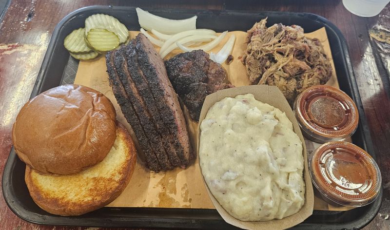 Wayne's Smoke Shack – Superior