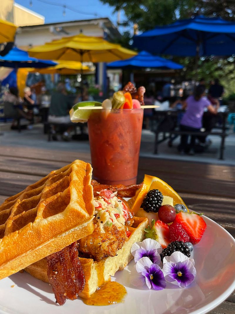 Sunny Point Cafe