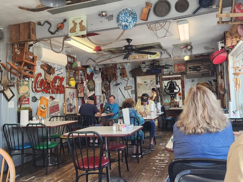 Dinner Bell Too - Anna