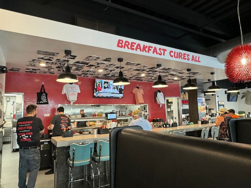 HangOverEasy, Perrysburg