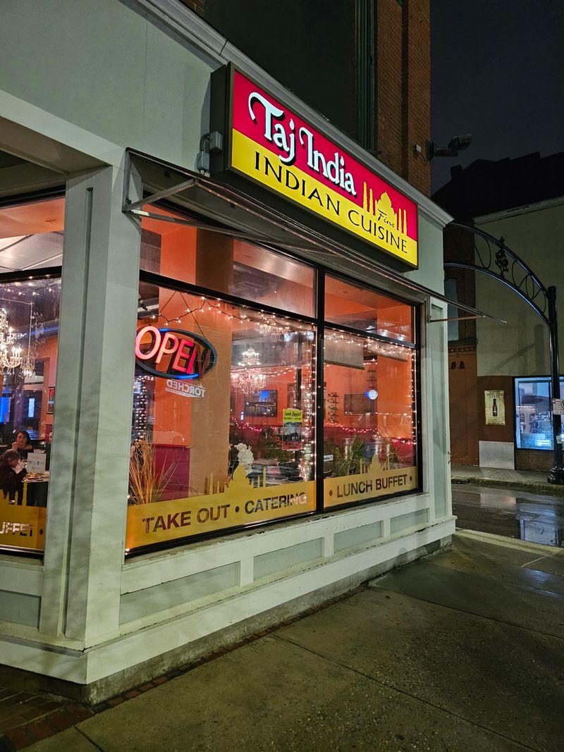 Taj India, 967 Elm St, Manchester, NH 03101