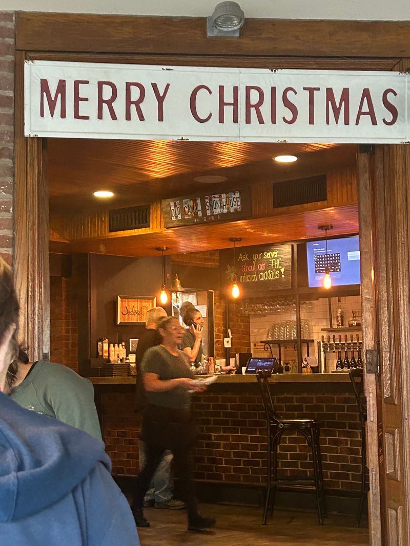 Olde Canal Smokehouse Buffet – Akron/Canton Region, OH