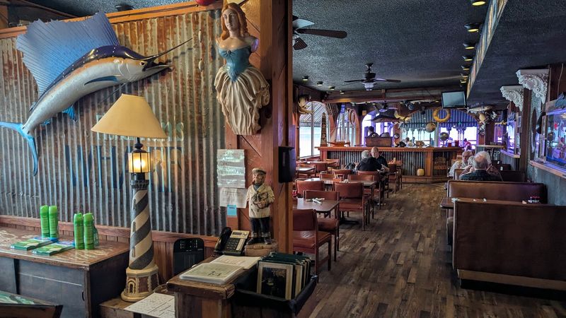 Casual Atmosphere With Big Appetite Energy