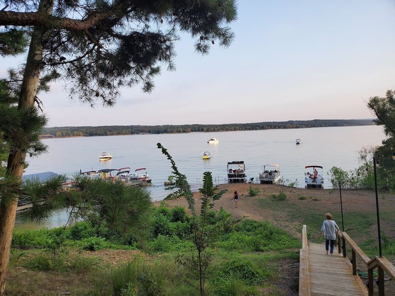 Janssen's Lakefront Restaurant, Edgemont