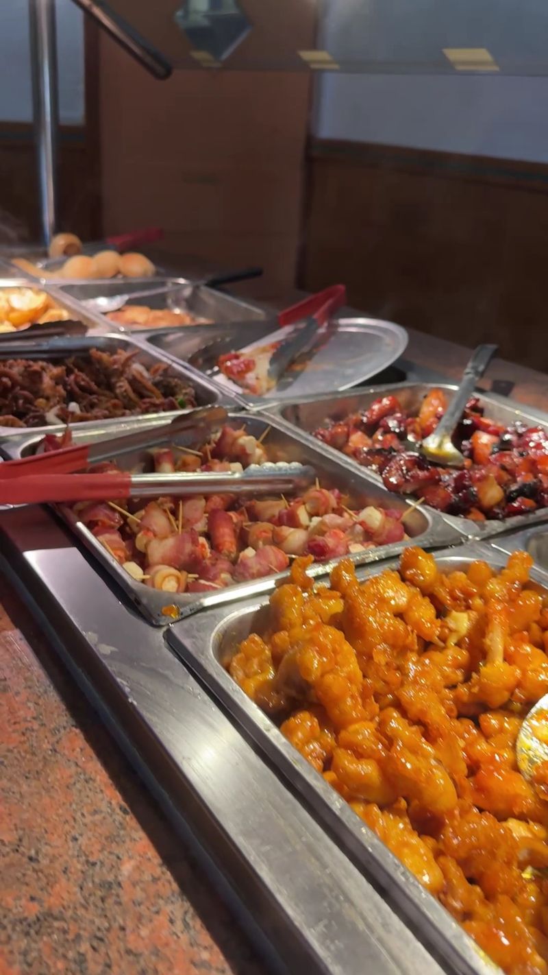 Super China Buffet