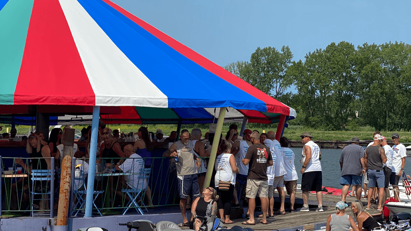 Pickle Bill’s Lobster House (Grand River) — 101 River St, Grand River, OH 44045