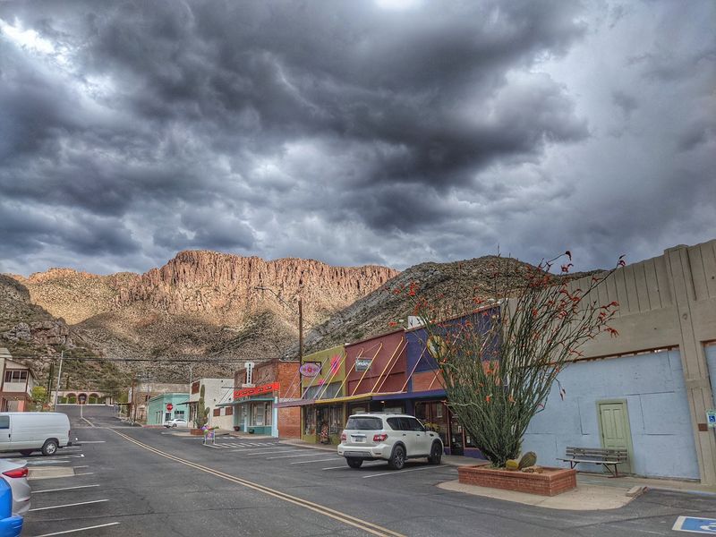 Superior, Arizona