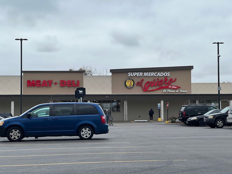 Supermercado El Guero de Joliet, Joliet, IL
