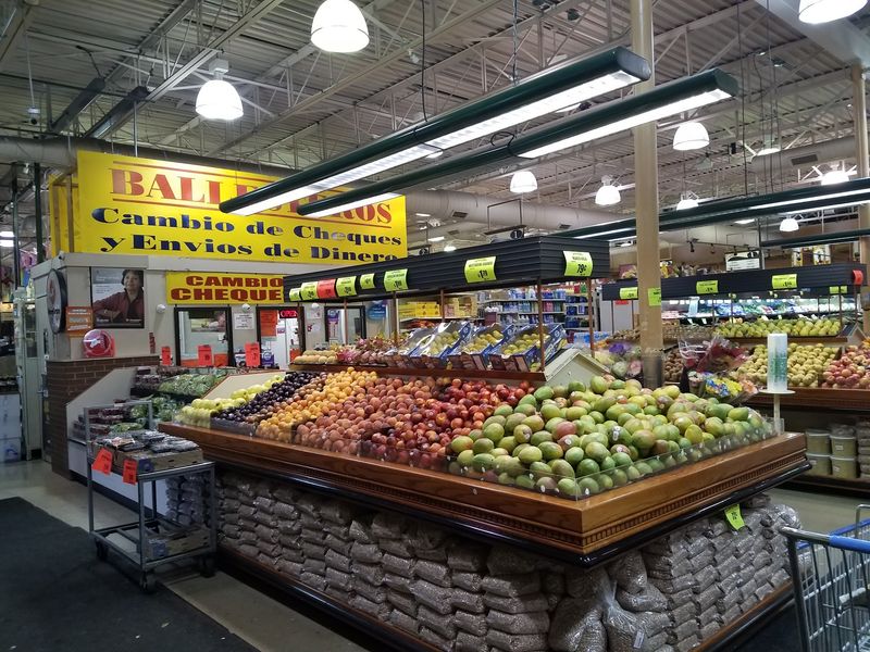 Supermercados El Güero, Aurora, IL Supermercados El Güero, Aurora, IL