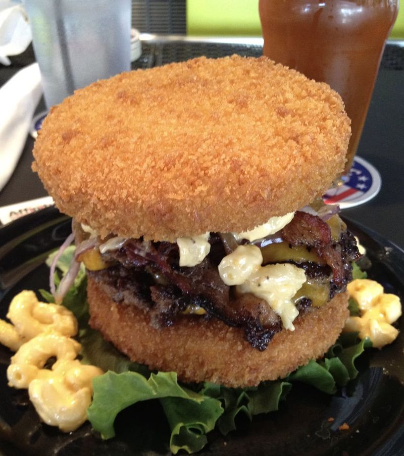 Ordering Mac and Cheese-Stuffed Buns