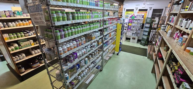 Supplements Fill Serious Shelf Space Supplements Fill Serious Shelf Space
