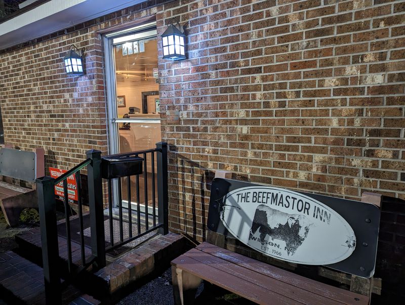 The Beefmastor Inn, Wilson