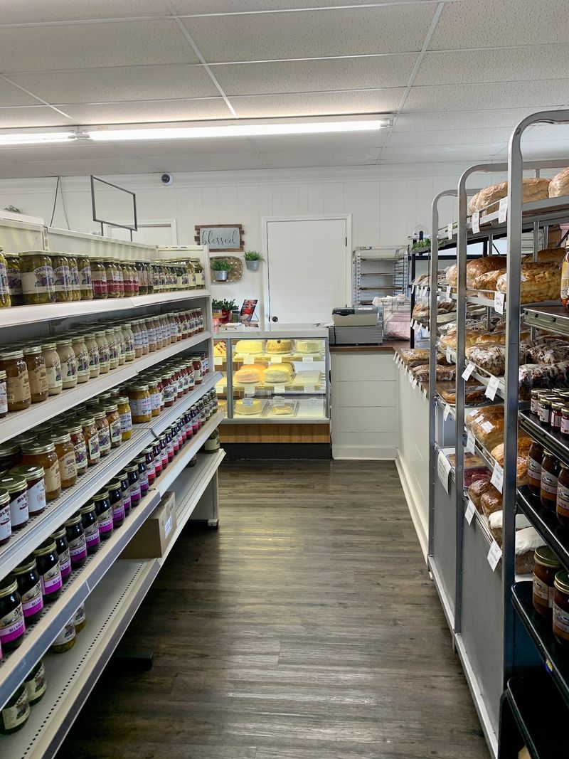 Swartzentruber's Bakery, Abbeville