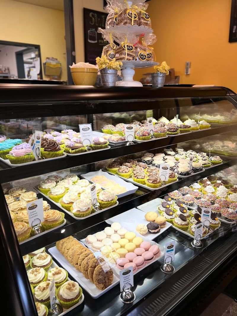 Sweet Ali's Gluten Free Bakery - Hinsdale