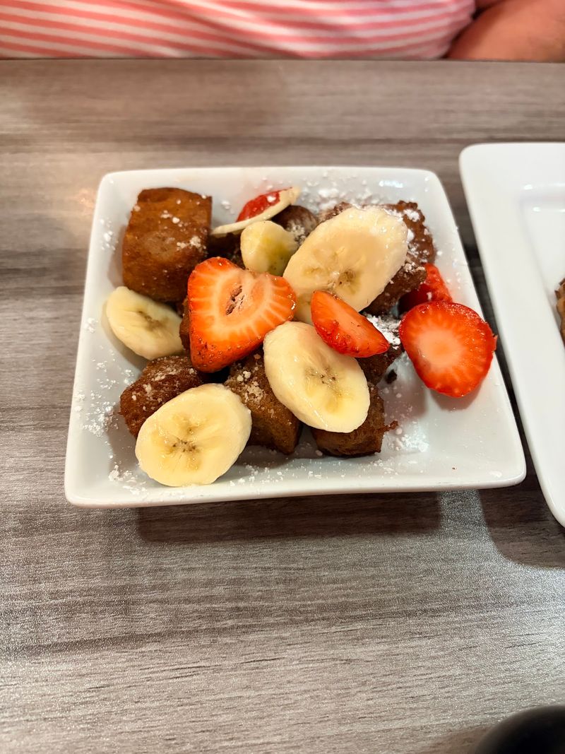 Sweet Fame Of The 3 Brothers Style French Toast