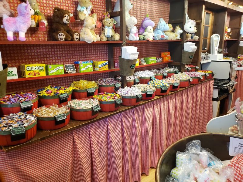 Sweet Finds At Your Pace