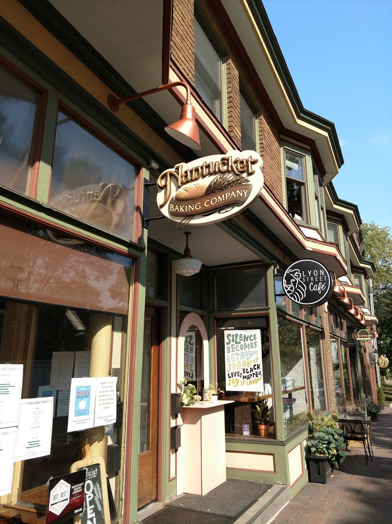 Nantucket Baking Company, Grand Rapids