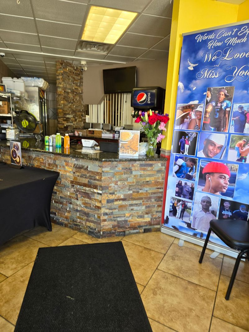 The Uptown Drink Experience