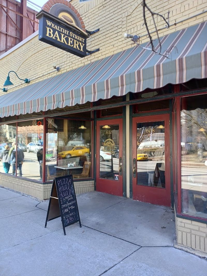 Wealthy Street Bakery, Grand Rapids