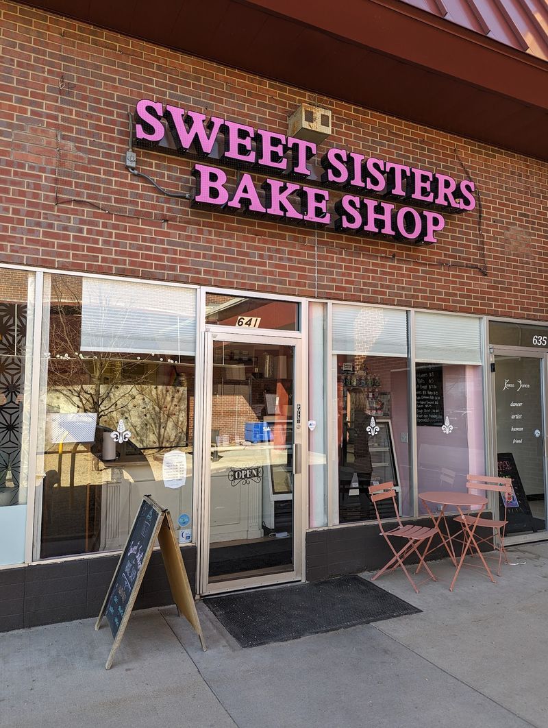 Sweet Sisters Bake Shop, Boulder