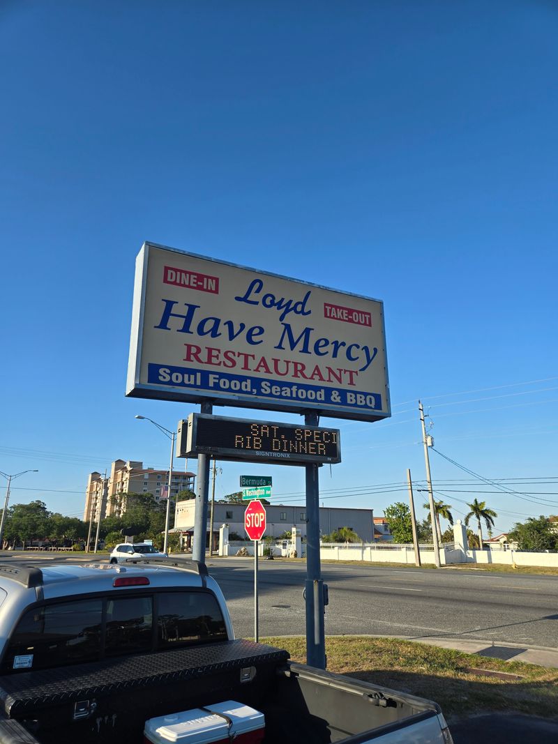Loyd Have Mercy Restaurant – Titusville, Florida