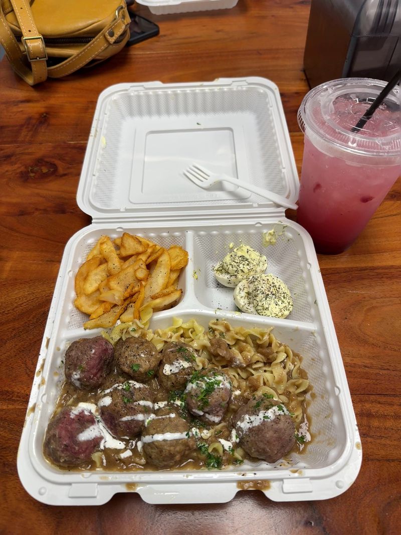Sweet Treats and Lingonberry Lemonade Sweet Treats and Lingonberry Lemonade