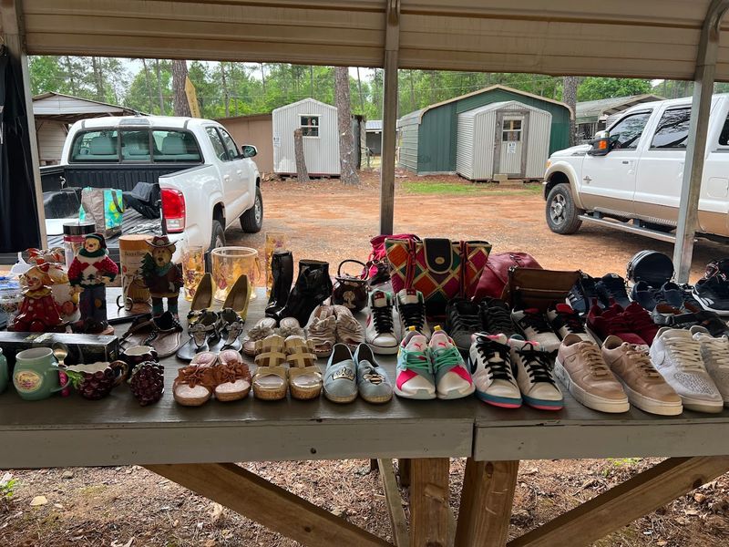 Sweeties Flea Market