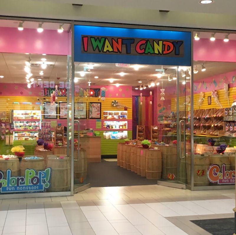 Old Fashioned Candies, Livonia