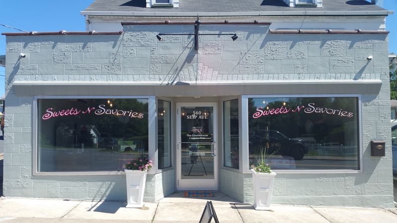 Sweets N Savories Bakery