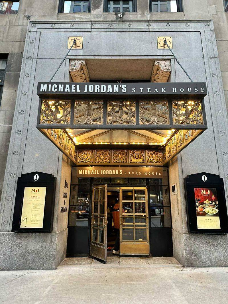 Michael Jordan's Steak House – Chicago