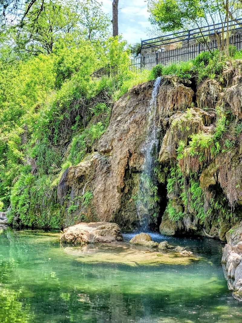 The Waterfall That Makes Every Photo Pop