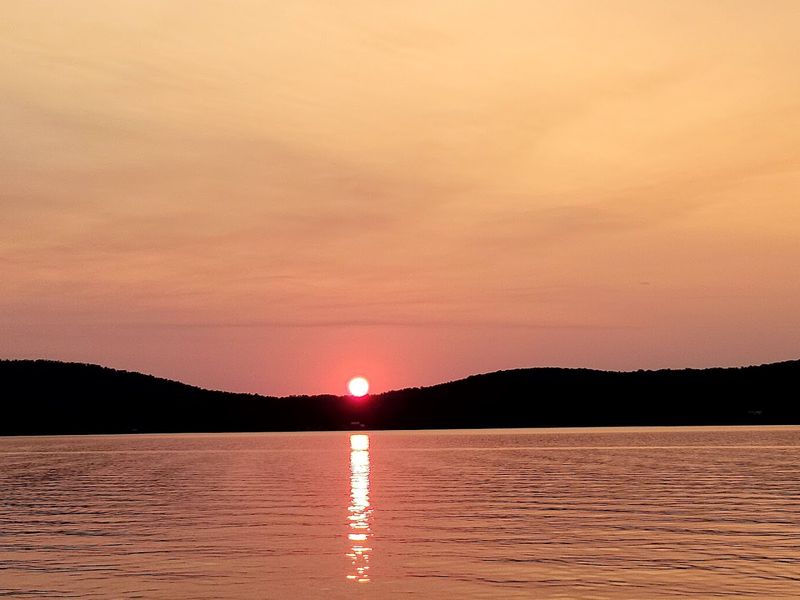 Sunsets That Look Absolutely Made Up