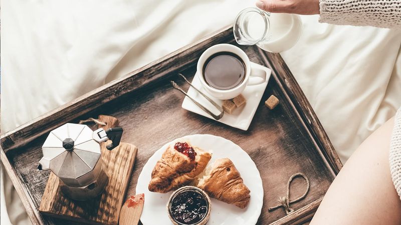 Crumbly Croissants