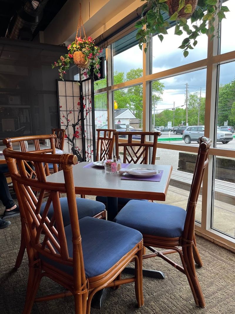 Hunan by the Falls (Chagrin Falls)