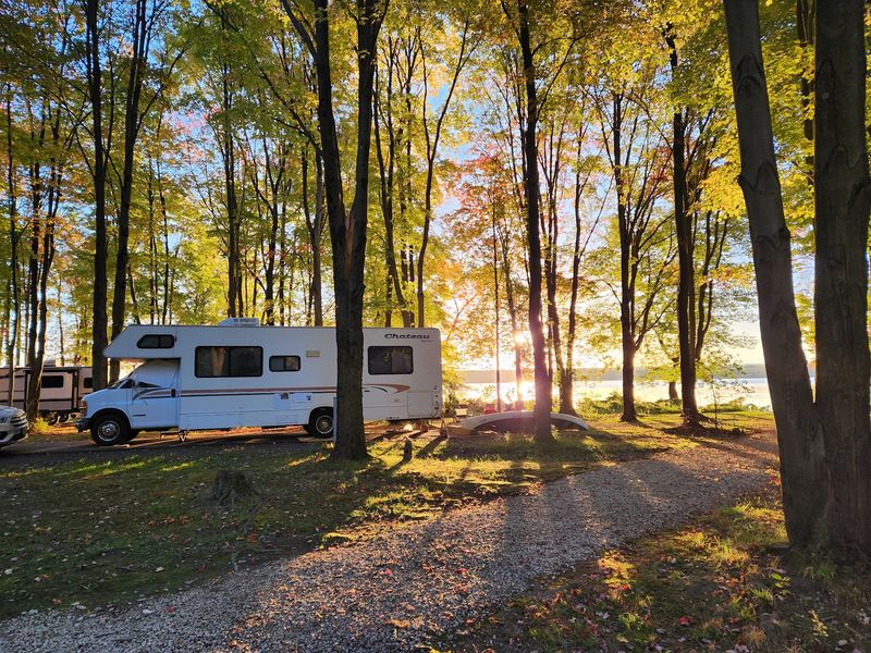 THE CAMPSITES AND WHAT TO BOOK