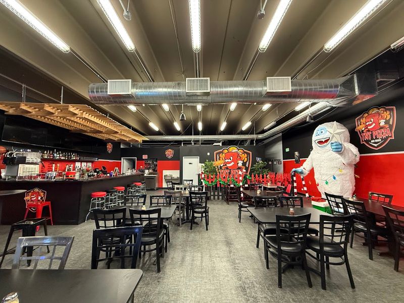 TNT Pizza & Wings, Parker