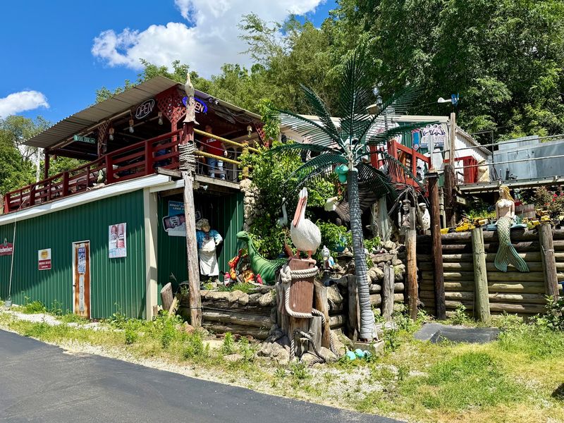 Tackle Box II, Fremont